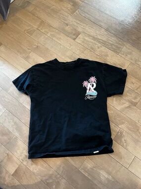 Represent black tee size S